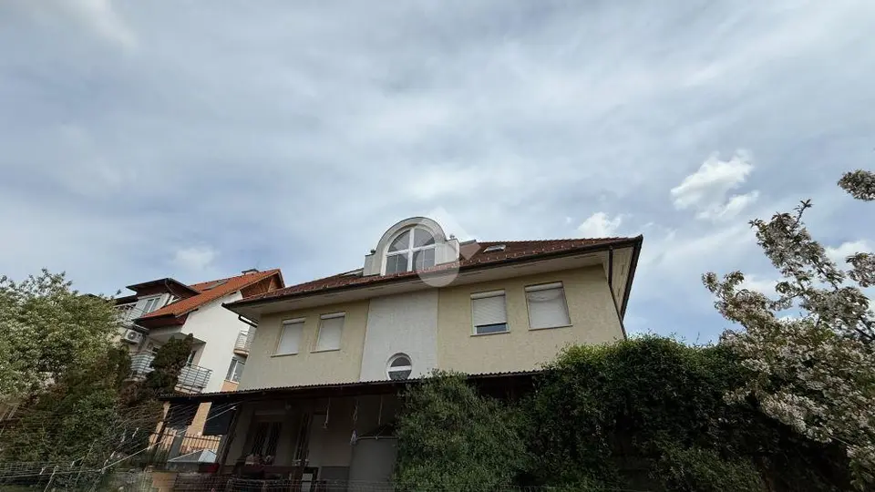 Ház eladó – Budapest
