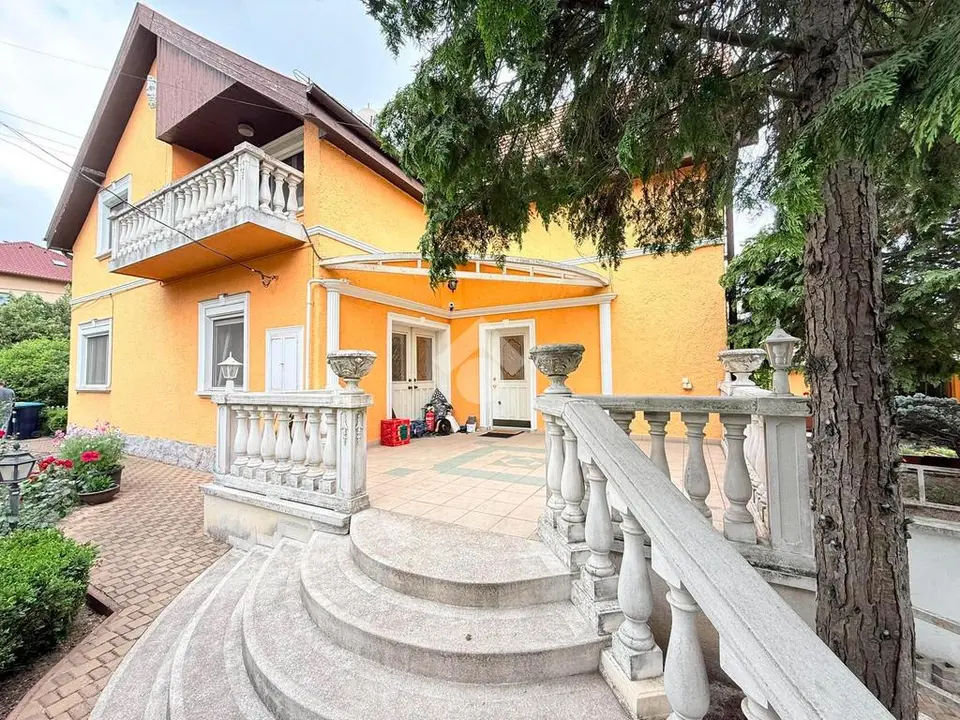 Ház eladó – Budapest