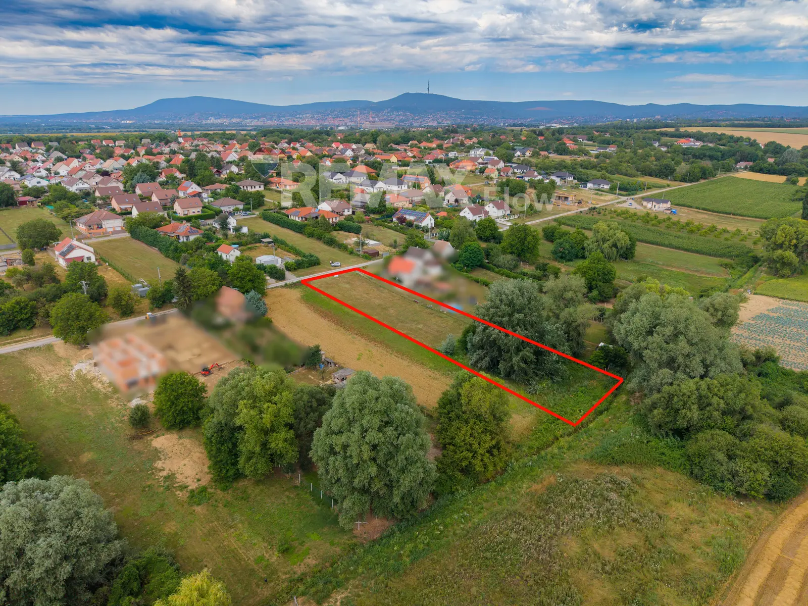 Az otthon nem a házzal kezdődik,... – Kozármisleny