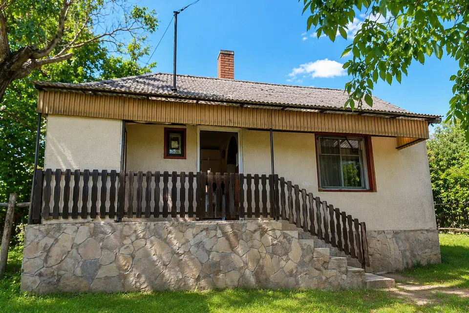 Vindornyaszőlősön, 1784 m²-es területtel...