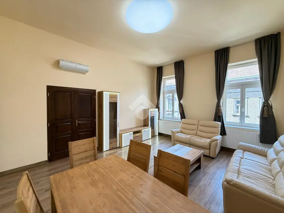 Lakás eladó – Budapest