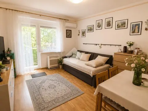 Lakás eladó – Budapest